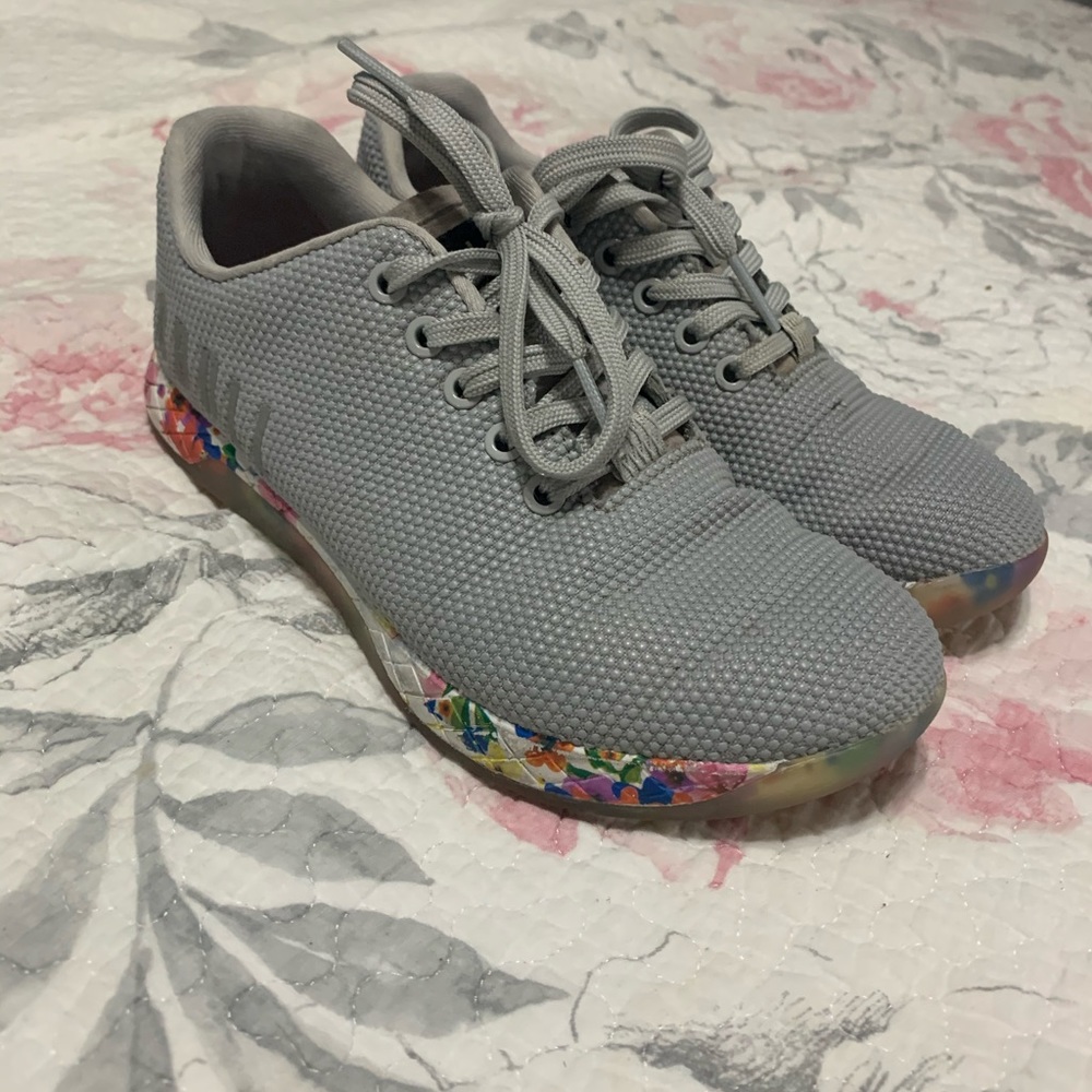 Grey floral No Bull cross training shoes size 8